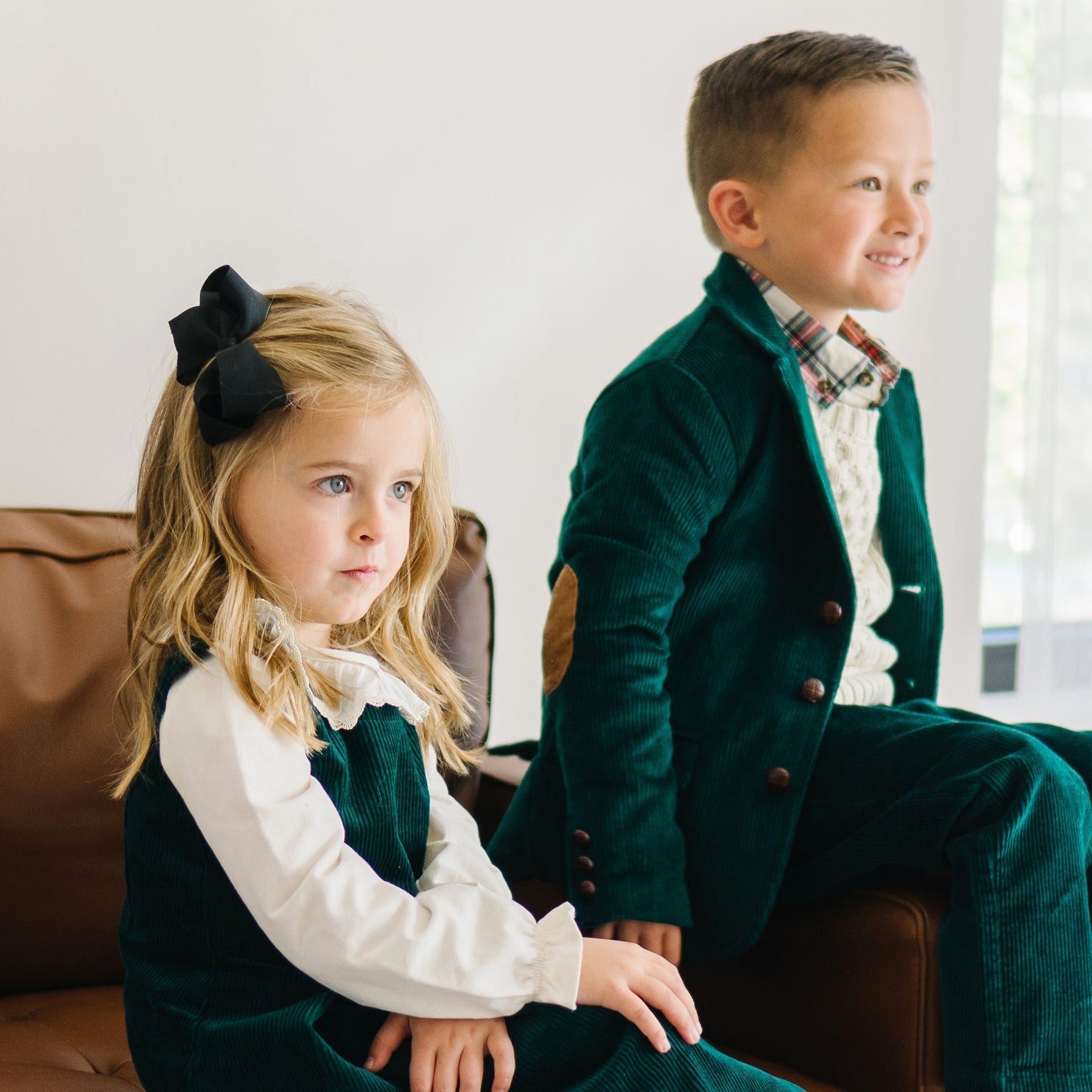 22HG6047A-Lifestyle-2_91bc26d0-0170-4f78-9851-f54dc956a648